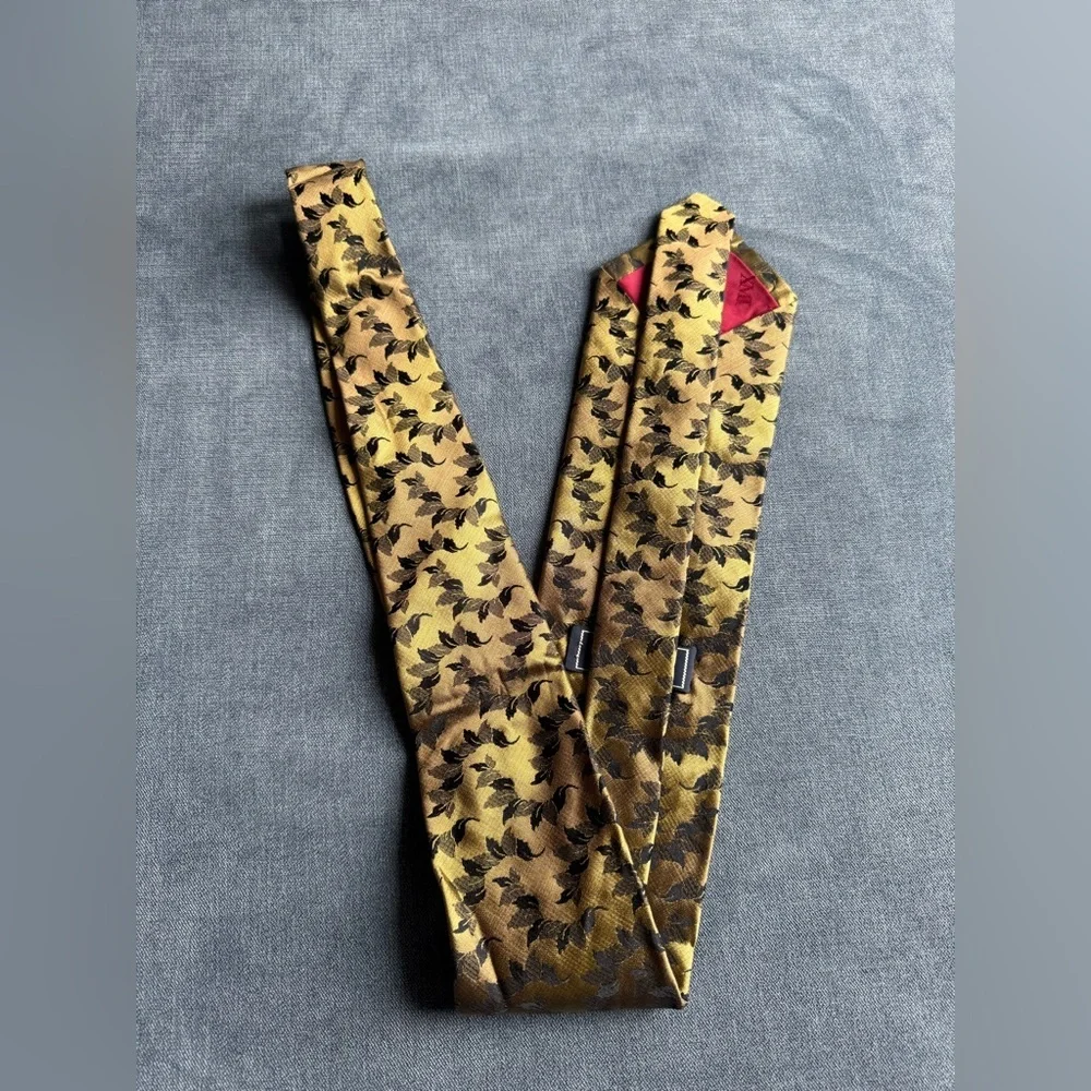XMI For Nordstrom Men’s 100% Silk USA Made Neck Tie Gold Black Leaf Pattern